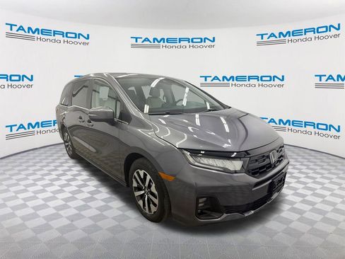 Used 2025 Honda Odyssey EX-L image 7