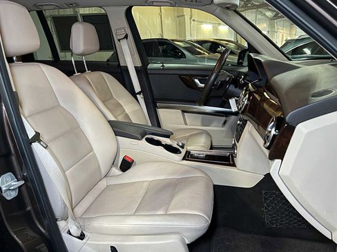 Used 2014 Mercedes-Benz GLK 350 4MATIC image 12