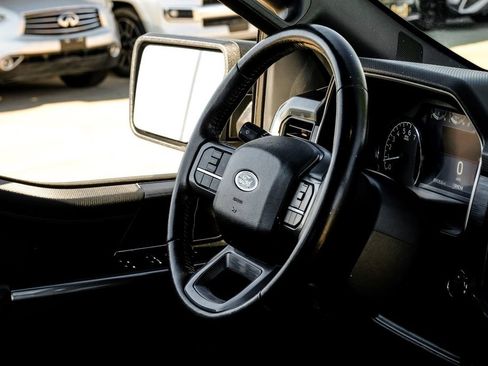 Used 2022 Ford F150 XLT w/ Equipment Group 302A High image 11