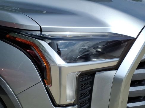 Used 2024 Toyota Tundra Limited w/ Power Package AWD/4WD image 10