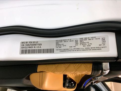 Used 2022 Jeep Grand Cherokee Summit image 37