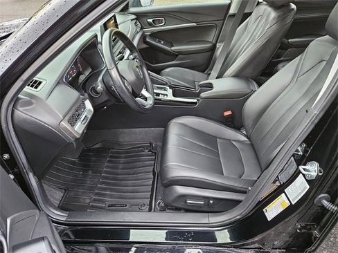 Used 2024 Acura Integra image 10