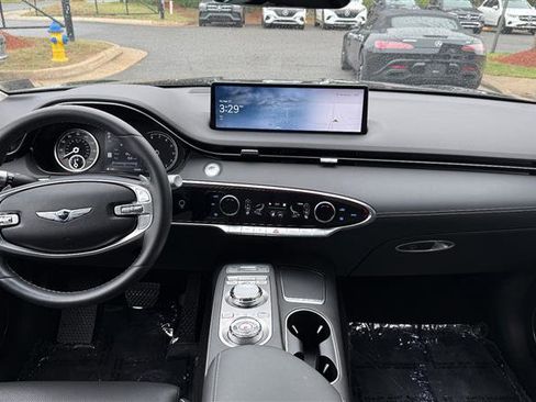 Used 2024 Genesis GV70 2.5T w/ Advanced Package image 25