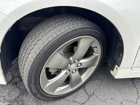 Used 2013 Toyota Prius Persona Series FWD image 22