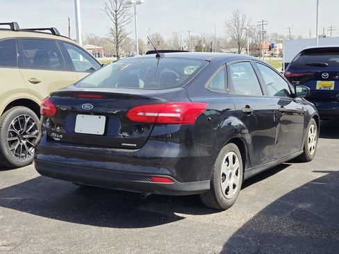 Used 2016 Ford Focus S image 2