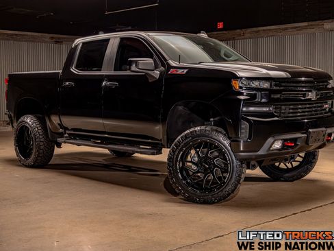 Used 2021 Chevrolet Silverado 1500 LT Trail Boss w/ Bed Protection Package image 1