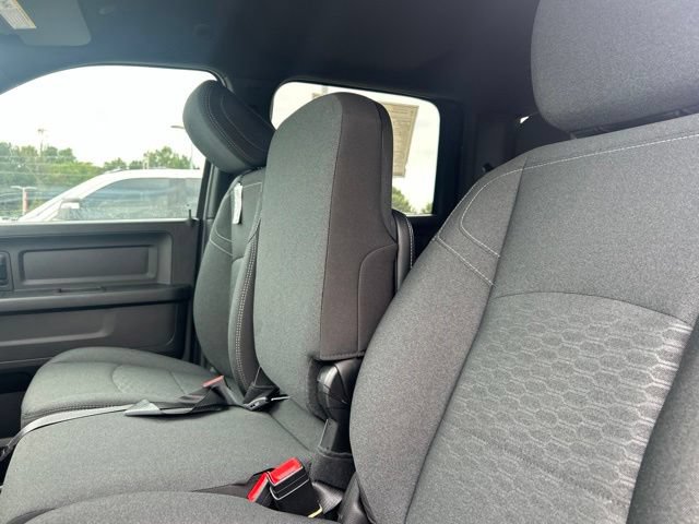 New 2027 RAM 3500 Tradesman AWD/4WD image 34