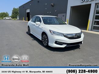Used 2017 Honda Accord Touring video 1