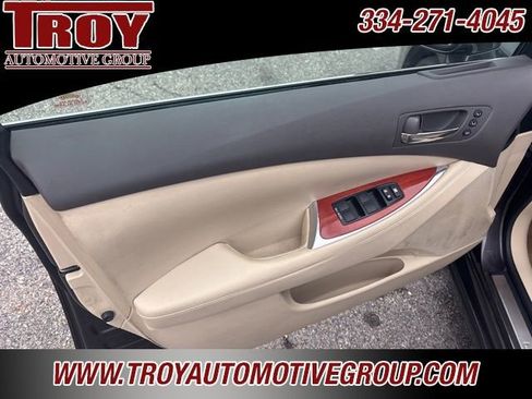 Used 2011 Lexus ES 350 image 19