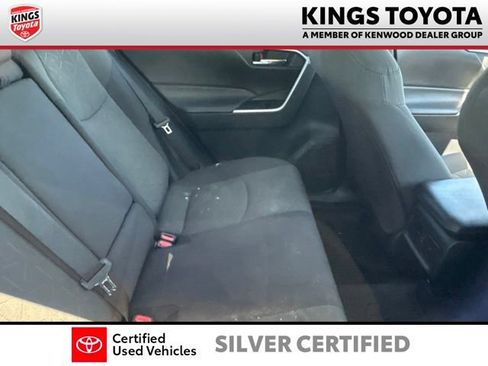 Used 2021 Toyota RAV4 XLE w/ Convenience Package AWD/4WD image 9
