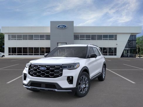 New 2026 Ford Explorer Platinum image 25