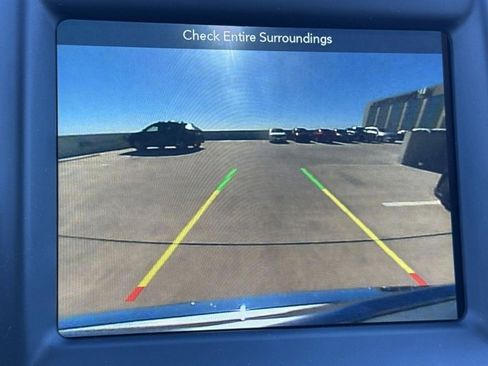 Used 2019 Chrysler 300 Touring w/ Driver Convenience Group image 18