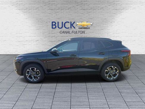 Used 2024 Chevrolet Trax LT image 1