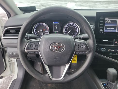 Used 2023 Toyota Camry LE image 22