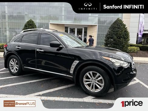 Used 2009 INFINITI FX35 2WD w/ Navigation Pkg image 1