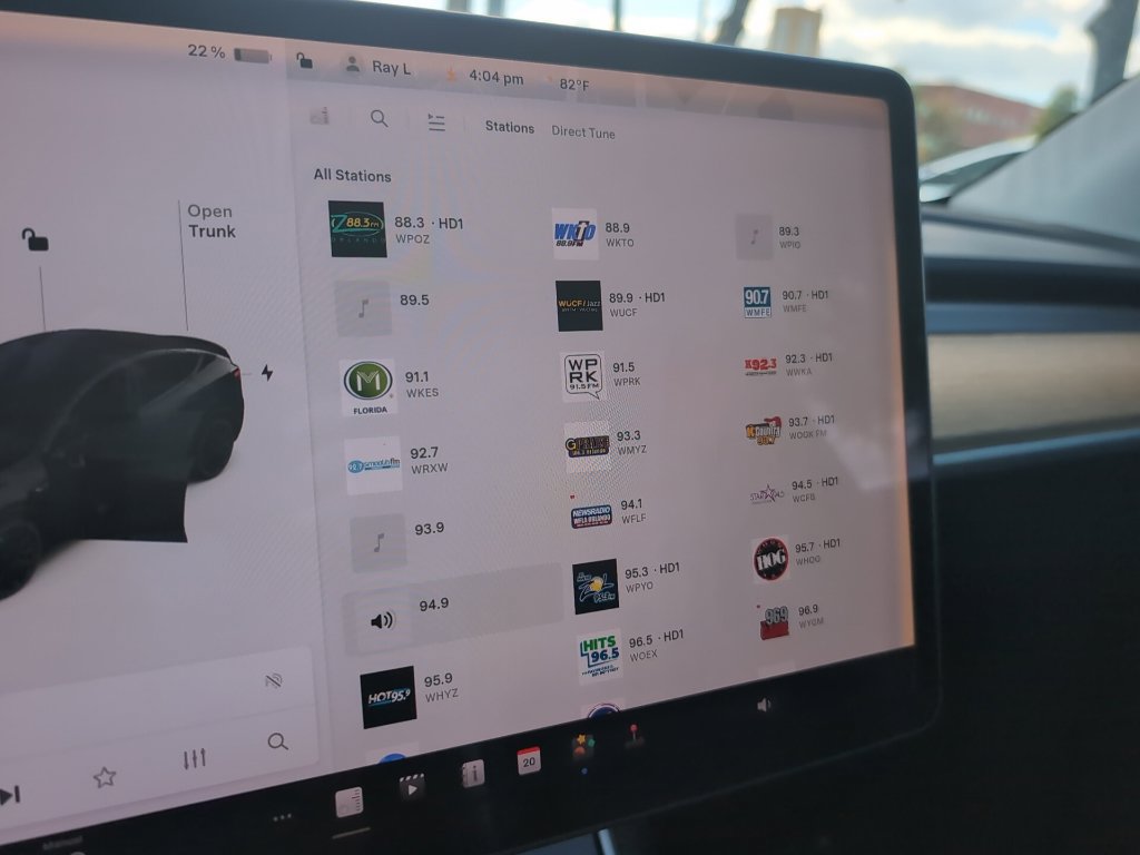 Used 2020 Tesla Model Y Performance AWD/4WD image 16