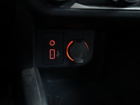 Used 2022 Nissan Kicks S image 20