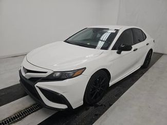 Used 2021 Toyota Camry SE FWD video 1