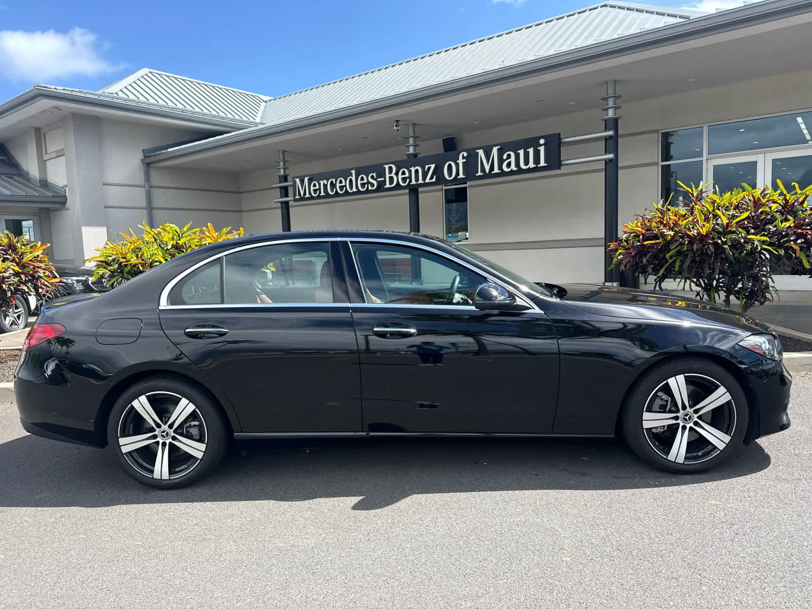 Used 2026 Mercedes-Benz C 300 Sedan image 5