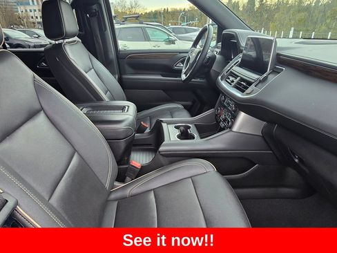 Used 2024 Chevrolet Tahoe Premier AWD/4WD image 10