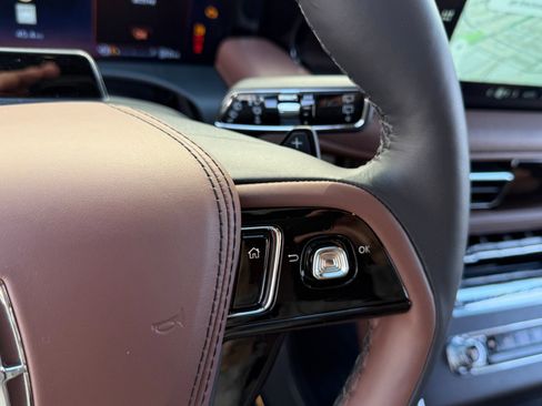 New 2026 Lincoln Aviator Reserve AWD/4WD image 32