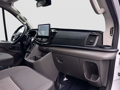 Used 2023 Ford Transit 350 XLT image 33