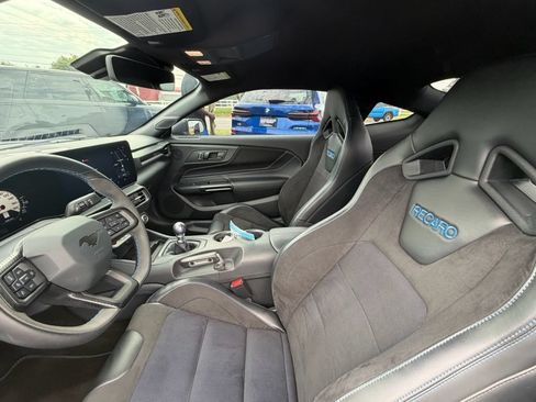 Used 2024 Ford Mustang Dark Horse RWD image 10