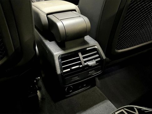 Certified 2024 Audi Q3 2.0T Premium w/ Convenience Package image 11