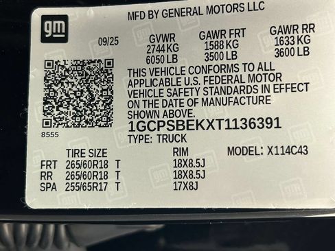 Used 2026 Chevrolet Colorado W/T w/ WT Custom Package RWD image 40