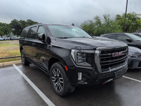 Used 2021 GMC Yukon XL AT4 w/ AT4 Premium Plus Package AWD/4WD image 2