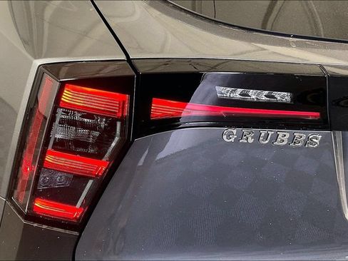 Certified 2025 Nissan Kicks SV w/ SV Premium Package AWD/4WD image 39