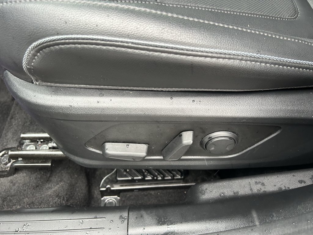 Certified 2024 Hyundai Tucson Limited FWD image 25