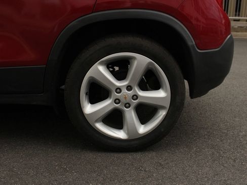 Used 2015 Chevrolet Trax LTZ FWD image 10