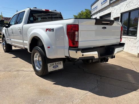 Used 2021 Ford F350 Lariat w/ Lariat Ultimate Package AWD/4WD image 2