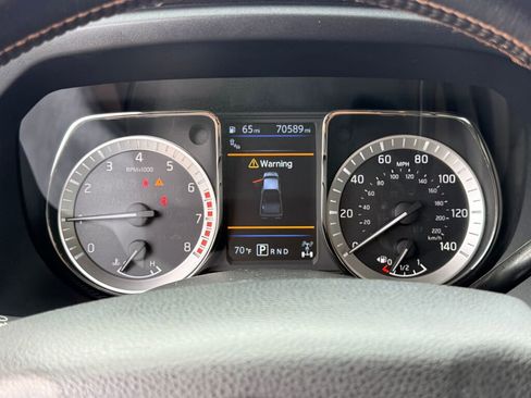 Used 2019 Nissan Titan Platinum Reserve w/ Platinum Utility Package image 29