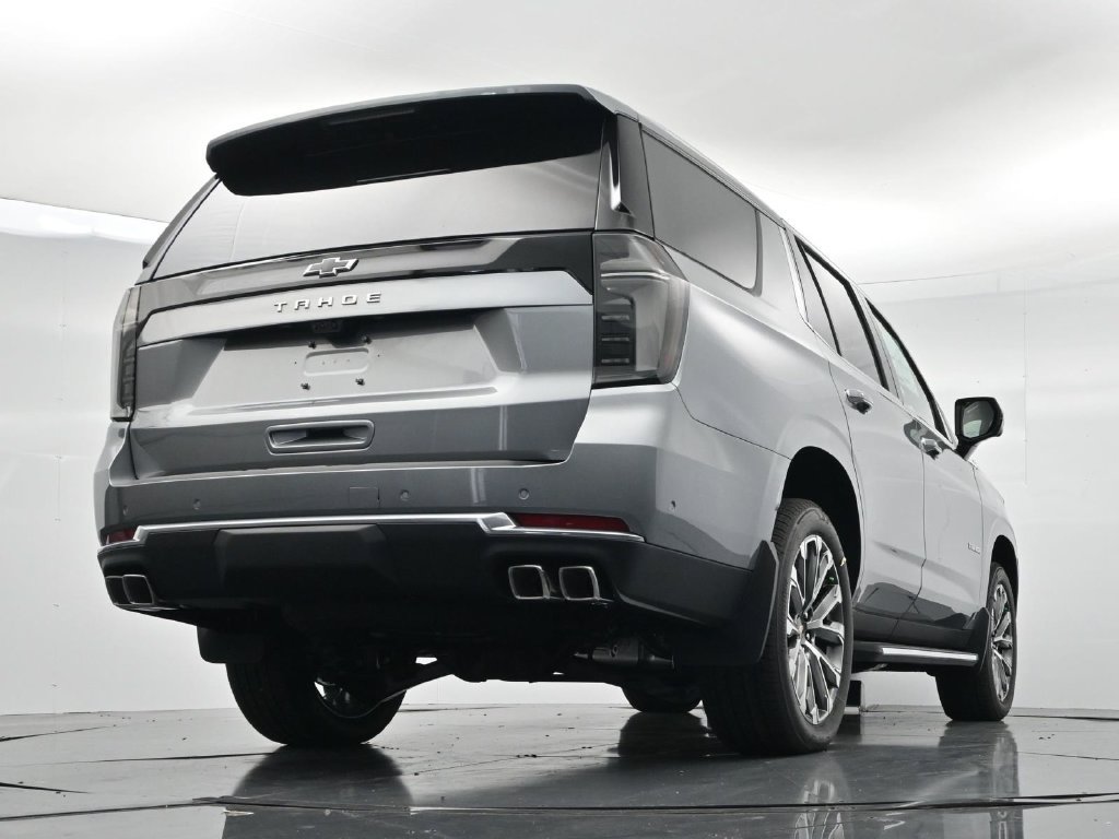 New 2026 Chevrolet Tahoe High Country w/ Sun And Tow Package RWD image 27