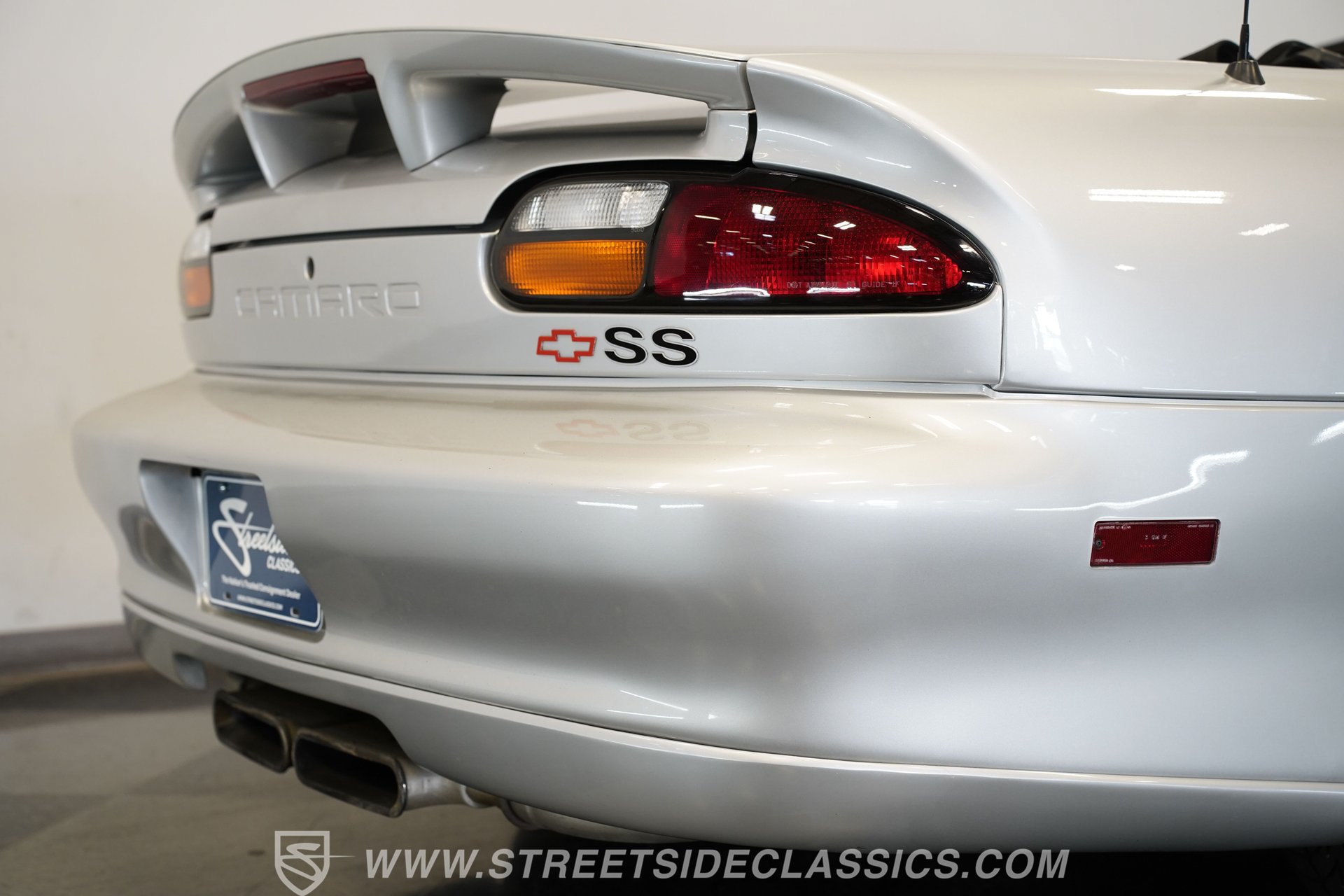 Used 2002 Chevrolet Camaro Z28 w/ SS Performance/Appearance Pkg RWD image 32