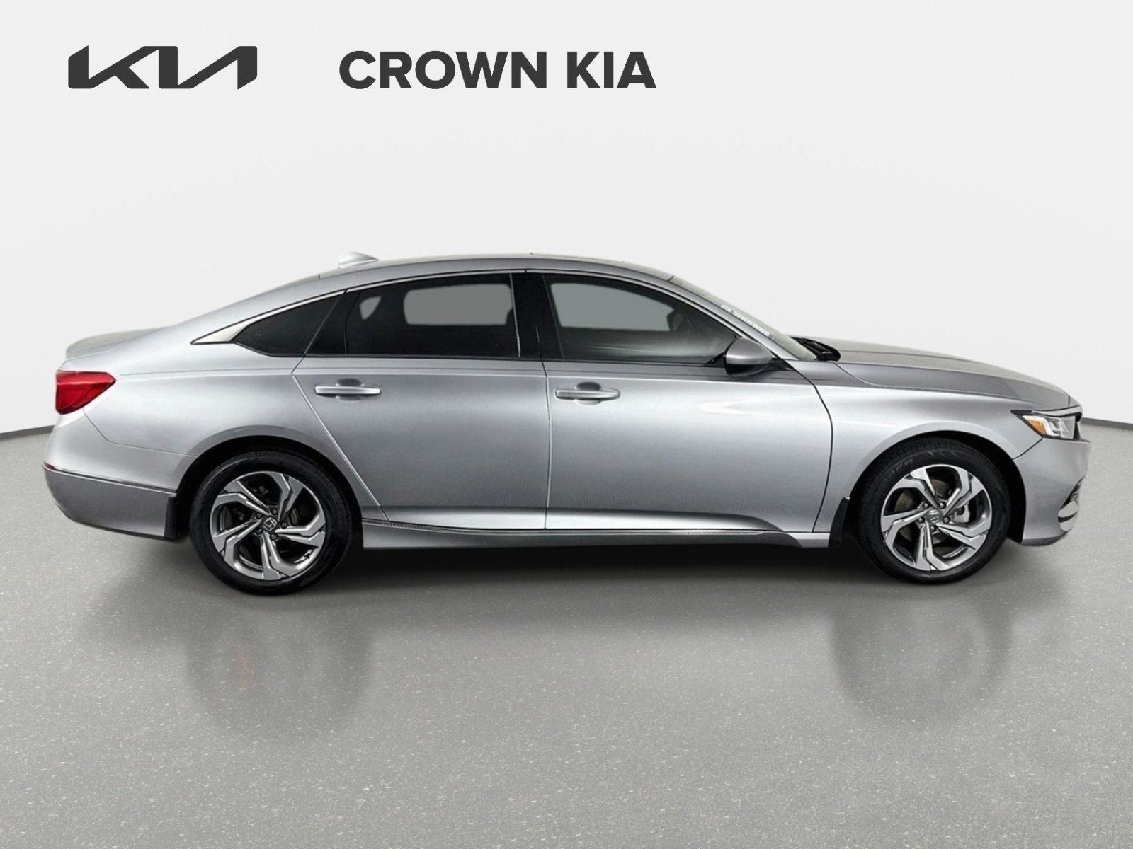 Used 2019 Honda Accord EX image 4
