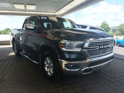 Used 2021 RAM 1500 Laramie AWD/4WD image 4