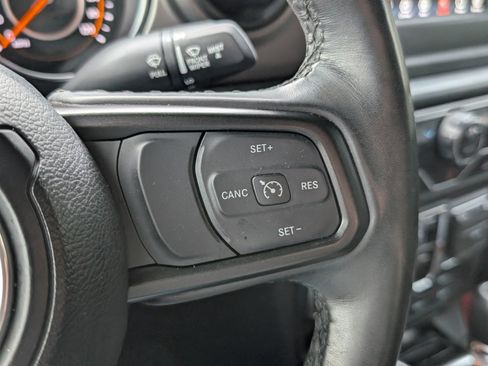 Certified 2022 Jeep Wrangler Unlimited Sport image 23