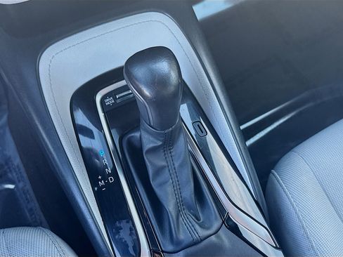 Used 2023 Toyota Corolla SE image 13