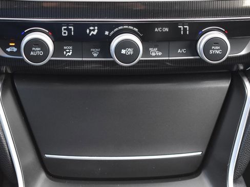 Used 2022 Honda Accord Sport image 8