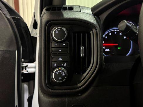 Used 2023 Chevrolet Silverado 2500 W/T w/ WT Convenience Package AWD/4WD image 27