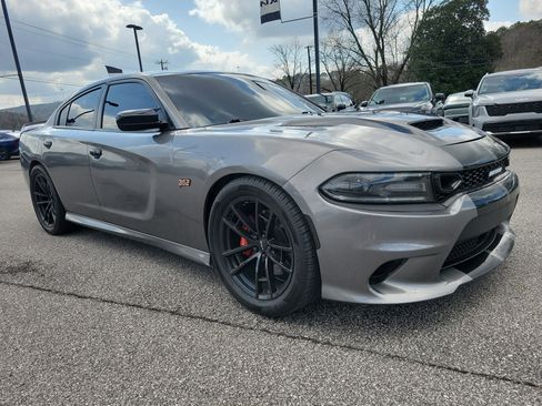 Used 2019 Dodge Charger Scat Pack w/ Daytona Edition Group image 21