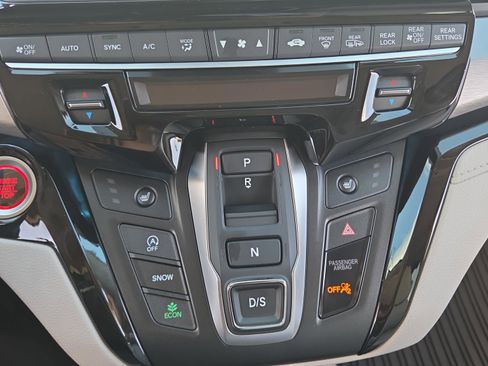 New 2026 Honda Odyssey Touring image 34