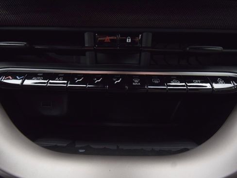 New 2025 FIAT 500 e image 20