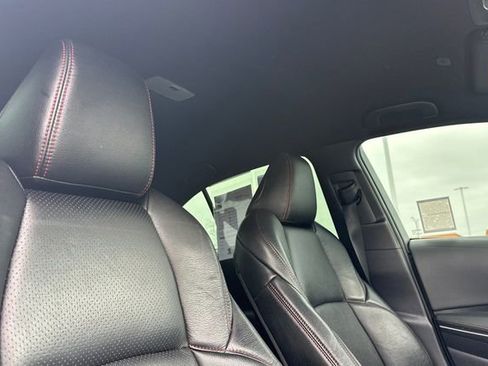 Certified 2024 Toyota Corolla SE image 20