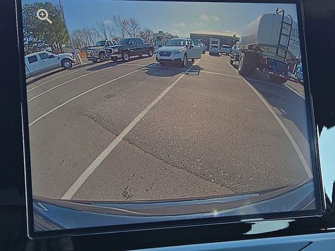 Used 2025 Jeep Compass Sport image 14