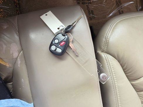Used 1999 Buick Century Limited FWD image 17