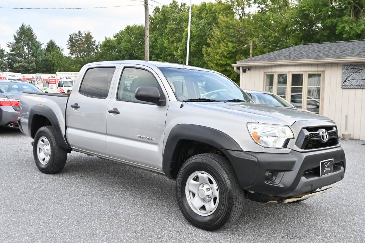 Used 2014 Toyota Tacoma 4x4 Double Cab w/ Convenience Package image 3